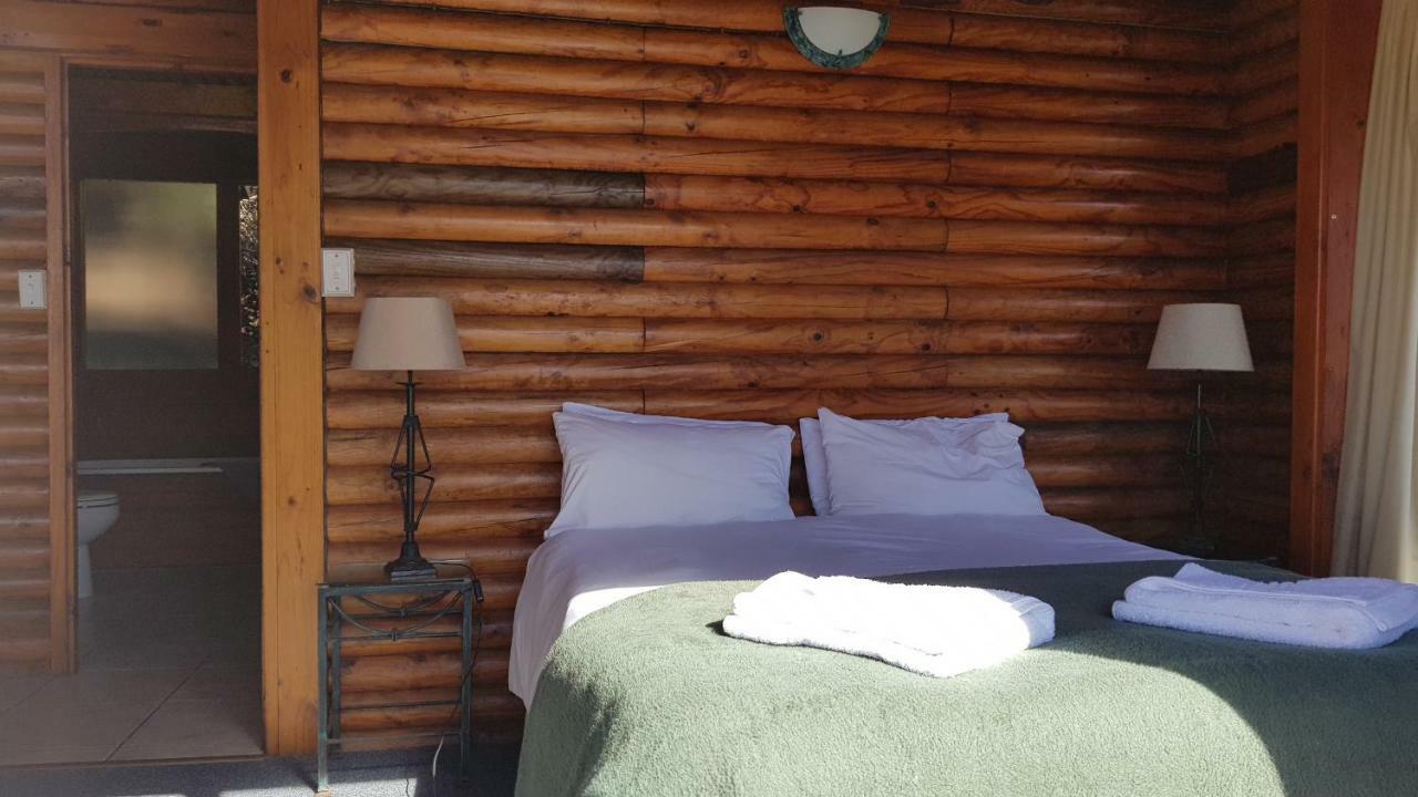 Pirates Creek Self-Catering Chalets Вілдернесс Екстер'єр фото