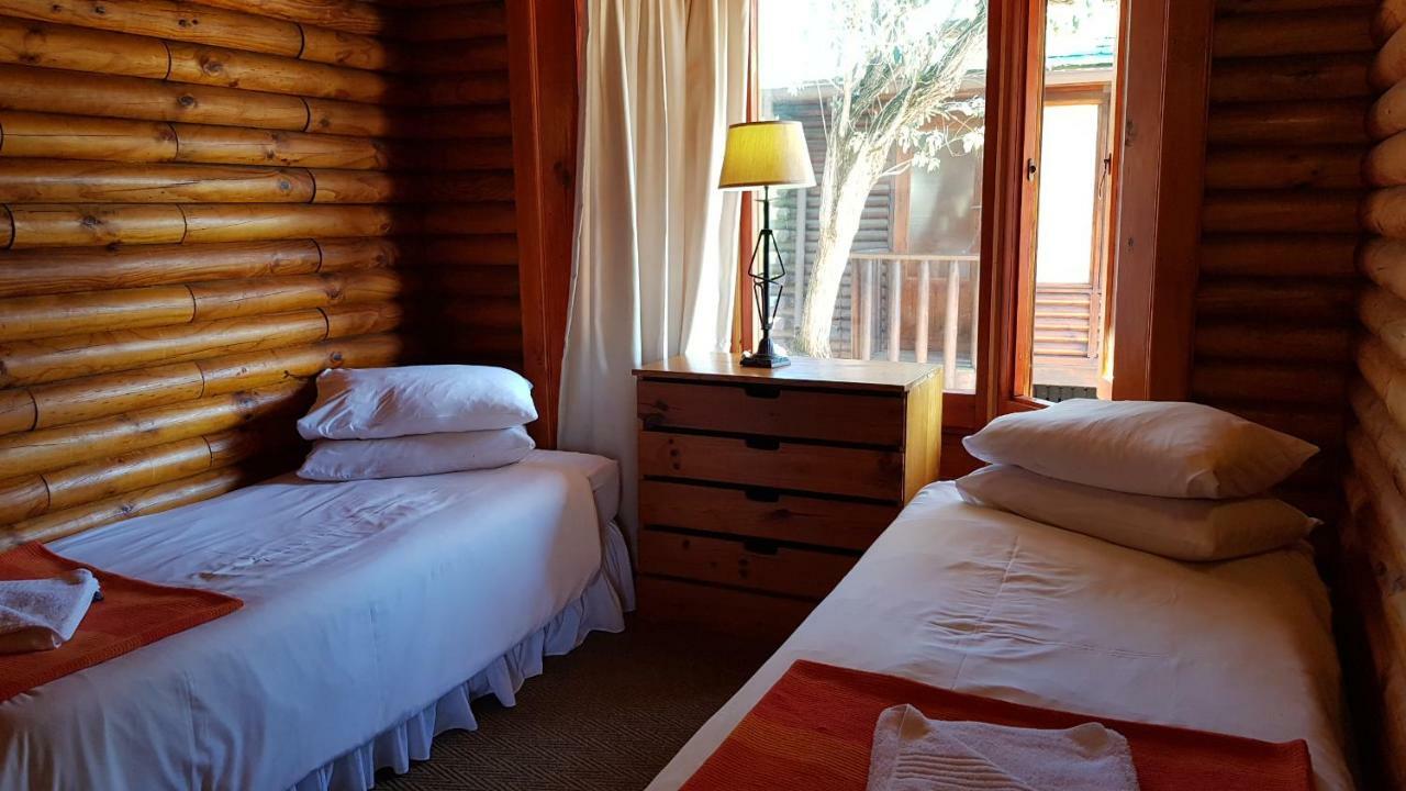 Pirates Creek Self-Catering Chalets Вілдернесс Екстер'єр фото