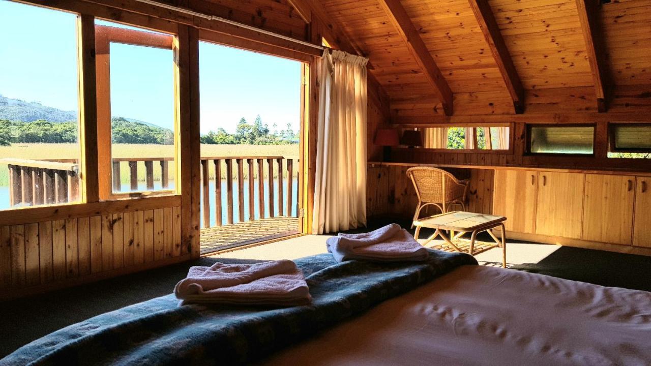 Pirates Creek Self-Catering Chalets Вілдернесс Екстер'єр фото